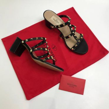 Босоножки ROCKSTUD Valentino LUX-8035