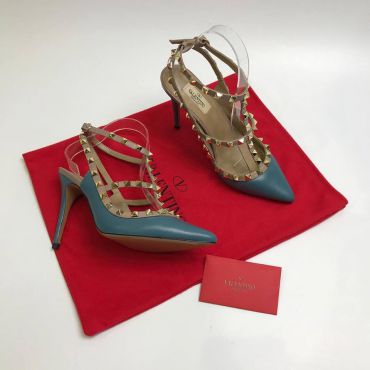 Туфли женские ROCKSTUD Valentino LUX-8009