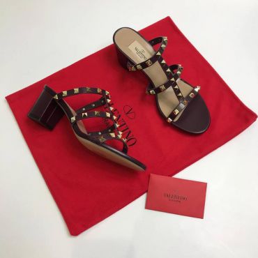 Босоножки ROCKSTUD Valentino LUX-8029