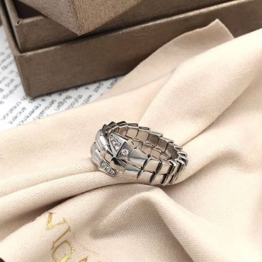 Кольцо Bvlgari LUX-65108