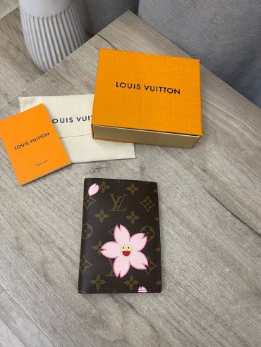 Обложка на паспорт Louis Vuitton LUX-114160