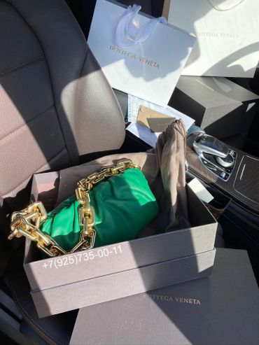 Клатч THE CHAIN POUCH Bottega Veneta LUX-29956