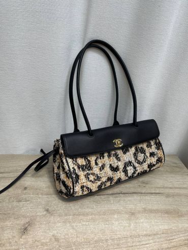  Сумка женская Petit Cabas Chanel LUX-136835