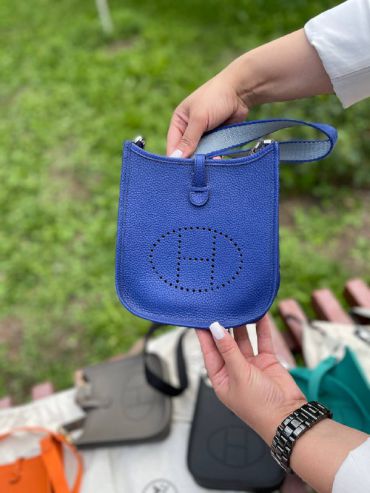 Evelyne mini Guess LUX-54958