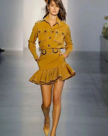 Костюм женский юбочный  LUX-19458