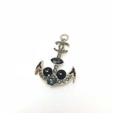 Брошь Chanel LUX-21791