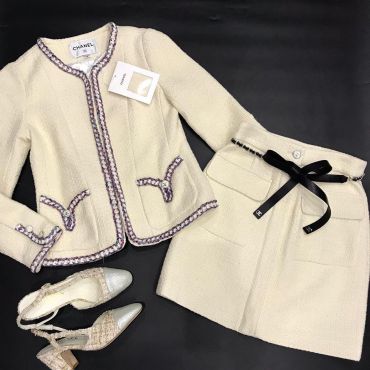 Костюм женский юбочный Chanel LUX-23952