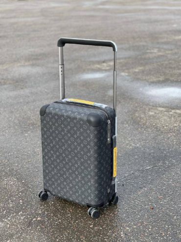 Чемодан Louis Vuitton LUX-51017