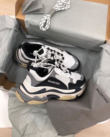 Кроссовки женские Balenciaga LUX-27355