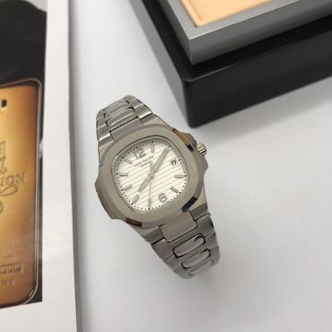 Часы женские  LUX-28103