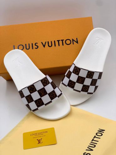 Шлёпанцы Louis Vuitton LUX-49702