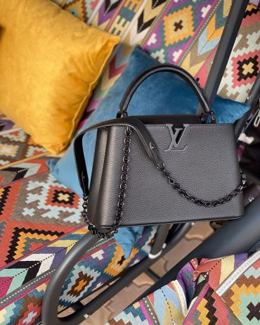 Сумка женская CAPUCINES  Louis Vuitton LUX-29640