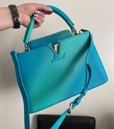 Сумка женская CAPUCINES  Louis Vuitton LUX-30463