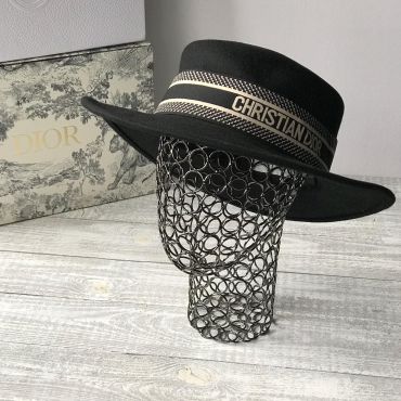 Шляпа Christian Dior LUX-21383
