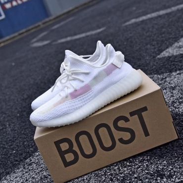 Кроссовки женские Yeezy Boost Adidas LUX-16754