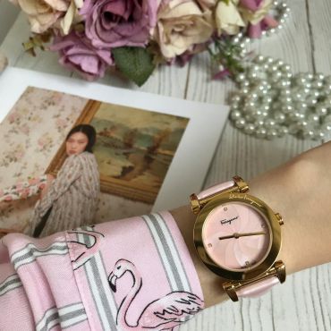 Часы женские Salvatore Ferragamo LUX-19123