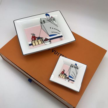 Набор пепельниц Louis Vuitton ПО-008