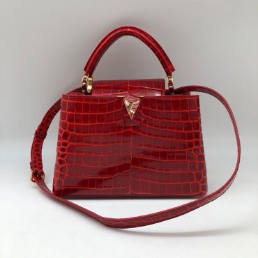 Сумка женская Capucines Louis Vuitton СЖ-552