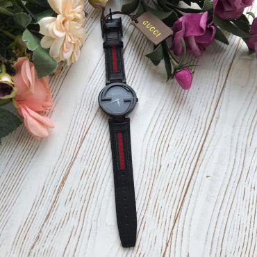 Часы женские Gucci LUX-8969