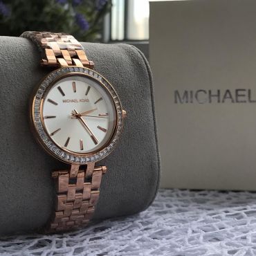Часы женские Michael Kors LUX-13749