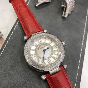 Часы женские Franck Muller LUX-26569