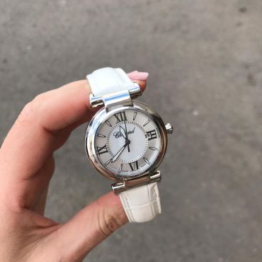 Часы женские Chopard LUX-23437