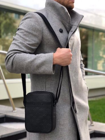 Сумка мужская  Louis Vuitton СМ-065