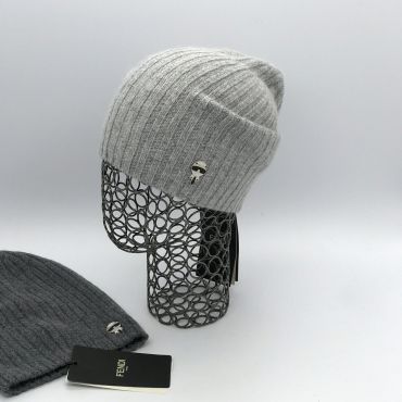 Шапка Fendi LUX-23009