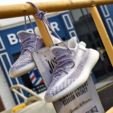 Кроссовки женские Yeezy Boost Adidas LUX-16756