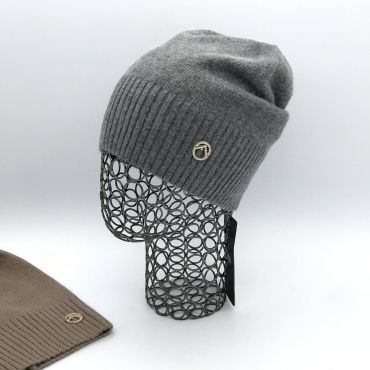 Шапка Fendi LUX-23015