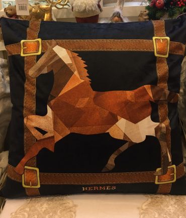 Декоративная подушка Hermes LUX-25852