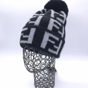 Шапка Fendi LUX-22181
