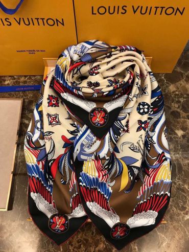 Платок  Louis Vuitton АКС-1508