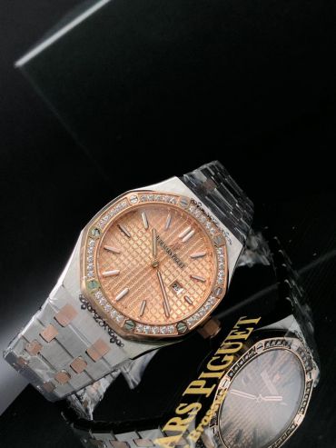 Часы женские Audemars Piguet LUX-21406