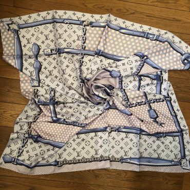 Платок Louis Vuitton АКС-1509