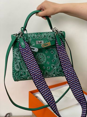 Kelly 28 cm Hermes LUX-52400