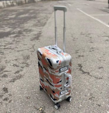 Чемодан  LUX-49245