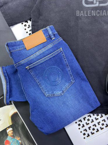 Джинсы Burberry LUX-52646