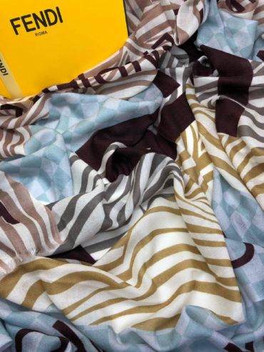 Палантин Fendi LUX-55008