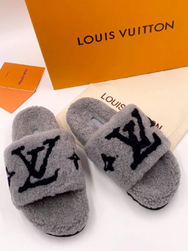 Шлёпанцы Louis Vuitton LUX-54713