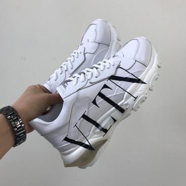 Кроссовки женские Valentino LUX-10880