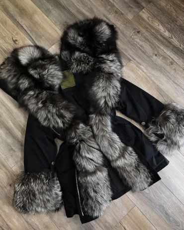 Парка женская MR AND MRS FURS LUX-21584