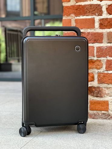  Чемодан  LUX-54250