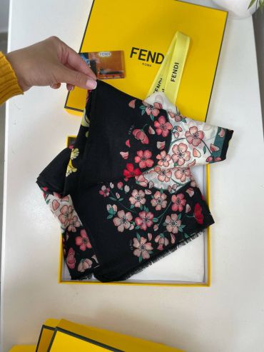 Палантин Fendi LUX-56814