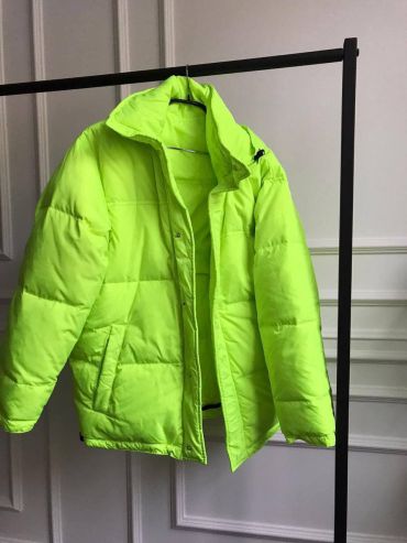 Пуховик Vetements LUX-57145