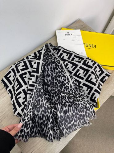 Палантин Fendi LUX-57155