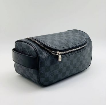  Косметичка Louis Vuitton LUX-57546
