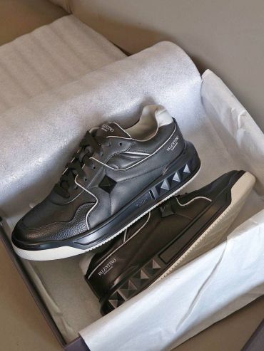 Кроссовки Valentino LUX-57830