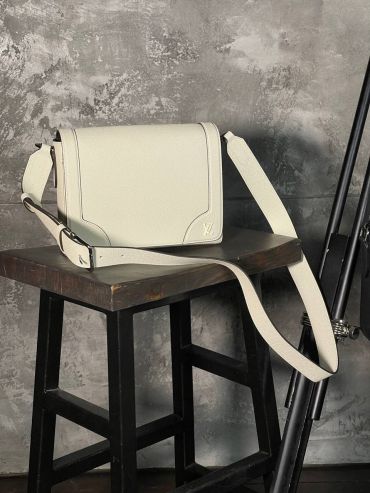 Мессенджер Louis Vuitton LUX-59890