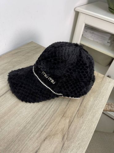 Бейсболка  Miu Miu LUX-61221